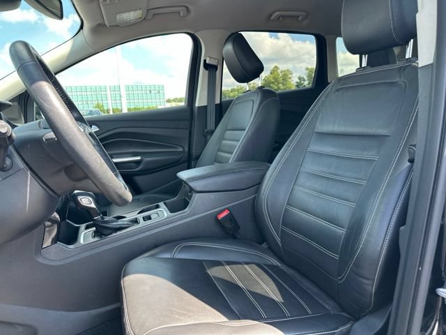 Certified 2018 Ford Escape Titanium w/ Ford Safe & Smart Package FWD image 12