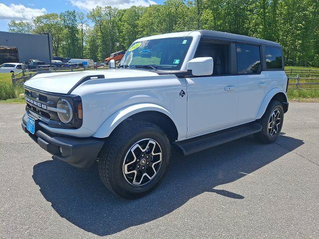 Certified 2025 Ford Bronco Outer Banks AWD/4WD image 3