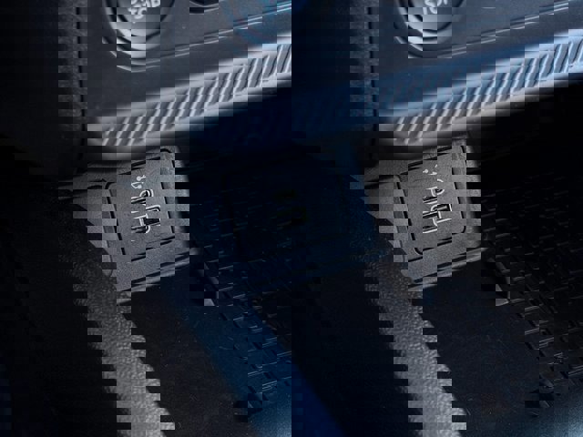 Certified 2025 Ford Bronco Sport Outer Banks w/ Outer Banks Tech Package+ image 28