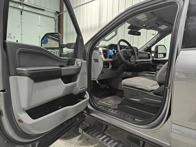 Certified 2023 Ford F350 XLT w/ Black Appearance Package AWD/4WD image 12