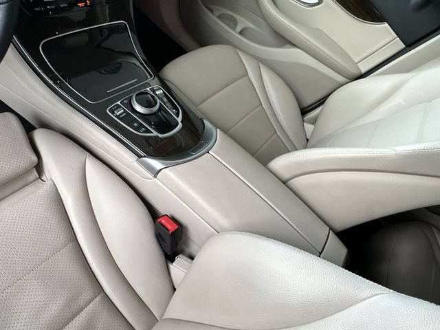 Used 2019 Mercedes-Benz GLC 300 image 19