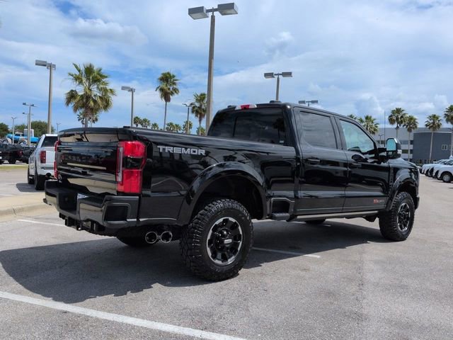 Certified 2025 Ford F250 Platinum w/ Tremor Off-Road Package AWD/4WD image 4