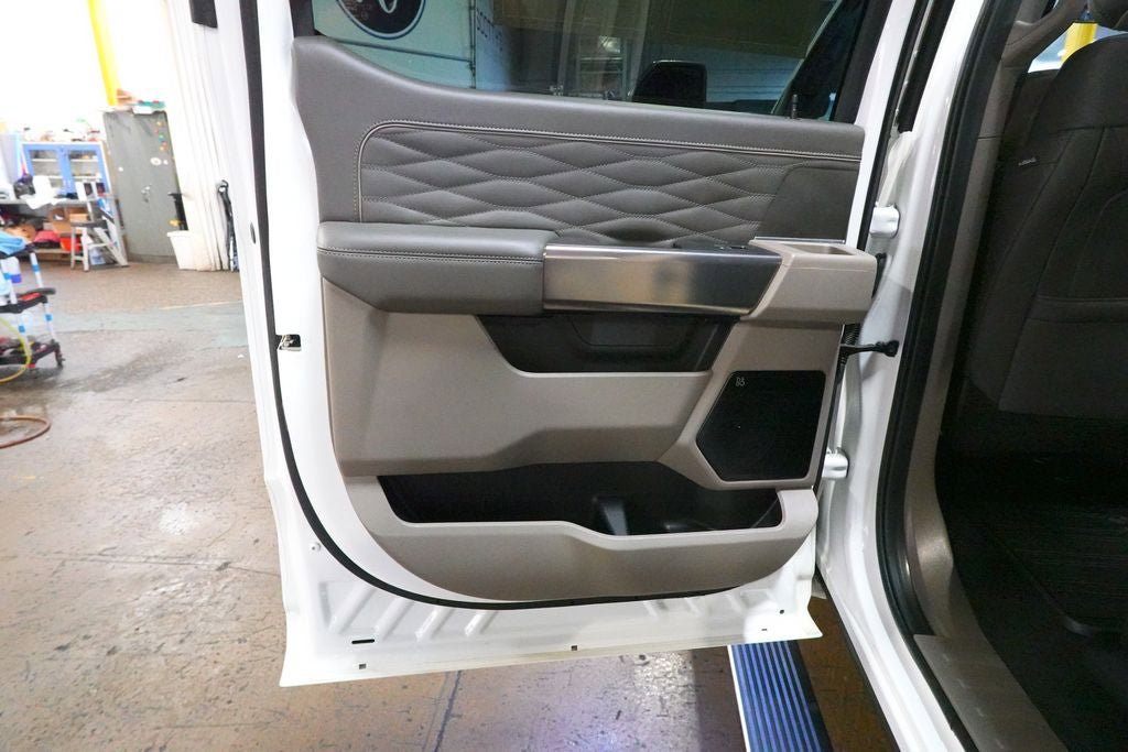 Certified 2025 Ford F350 Platinum w/ Platinum Plus Package AWD/4WD image 27