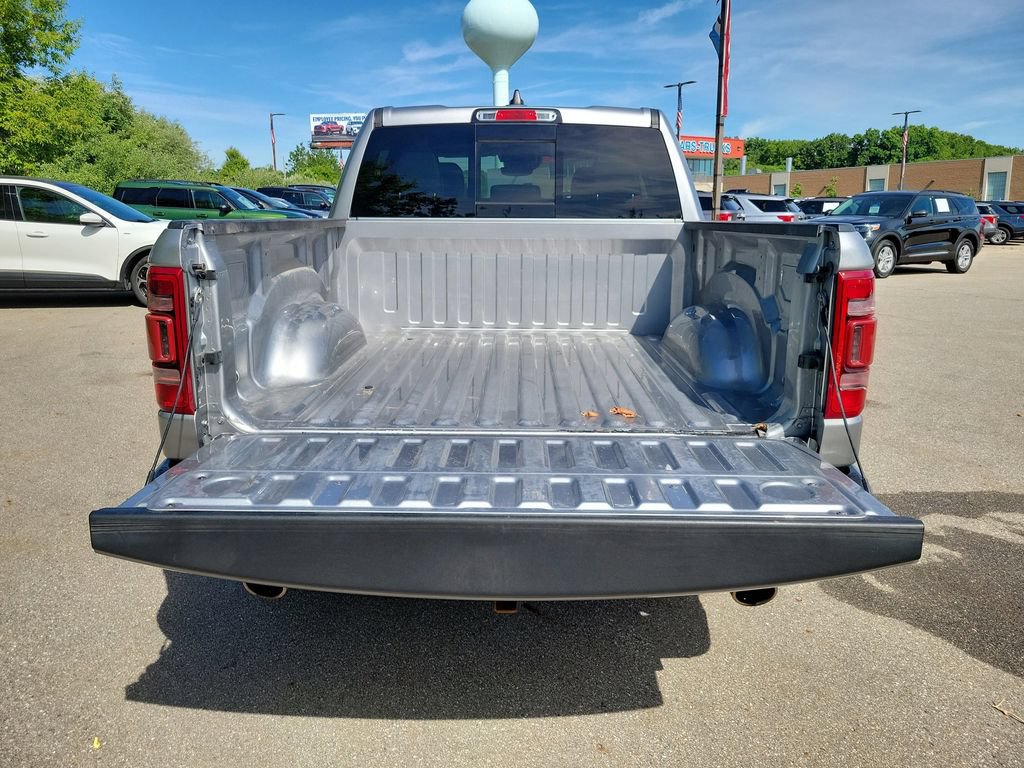 Used 2022 RAM 1500 Laramie AWD/4WD image 36