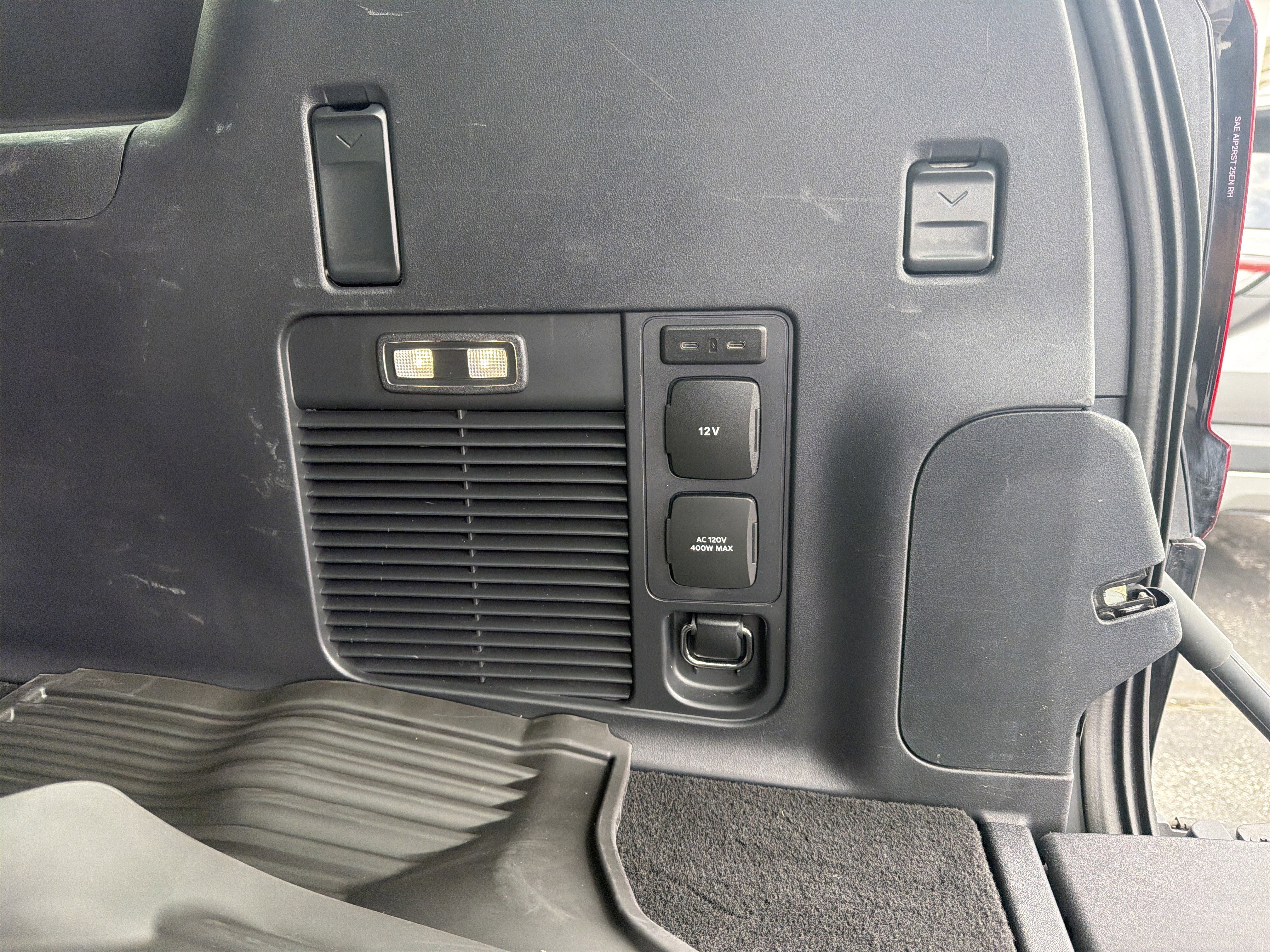 Certified 2025 Ford Expedition Max Active AWD/4WD image 17