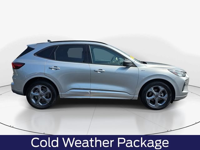 Certified 2023 Ford Escape ST-Line w/ Cold Weather Package FWD image 3