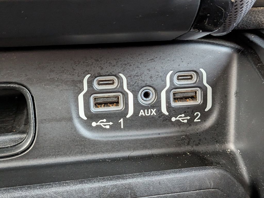 Used 2020 RAM 1500 Limited image 25