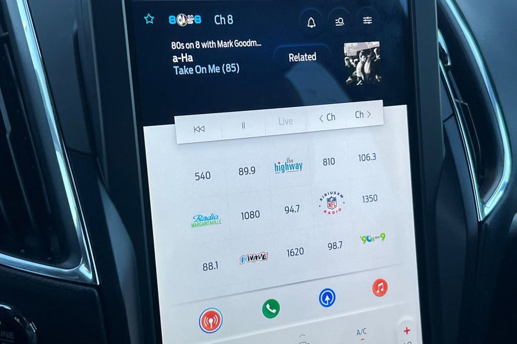 Certified 2022 Ford Edge Titanium w/ Equipment Group 301A image 21