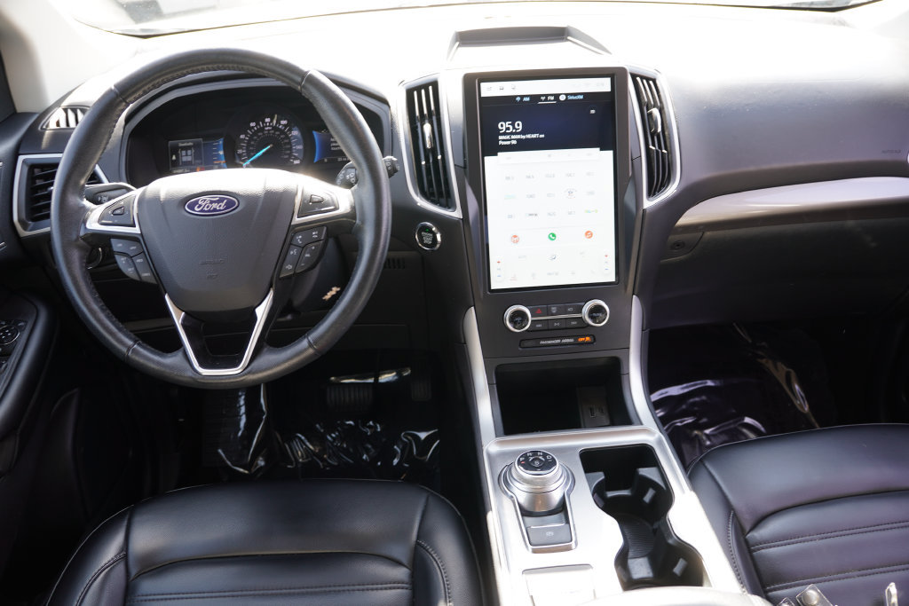Certified 2024 Ford Edge SEL AWD/4WD image 18