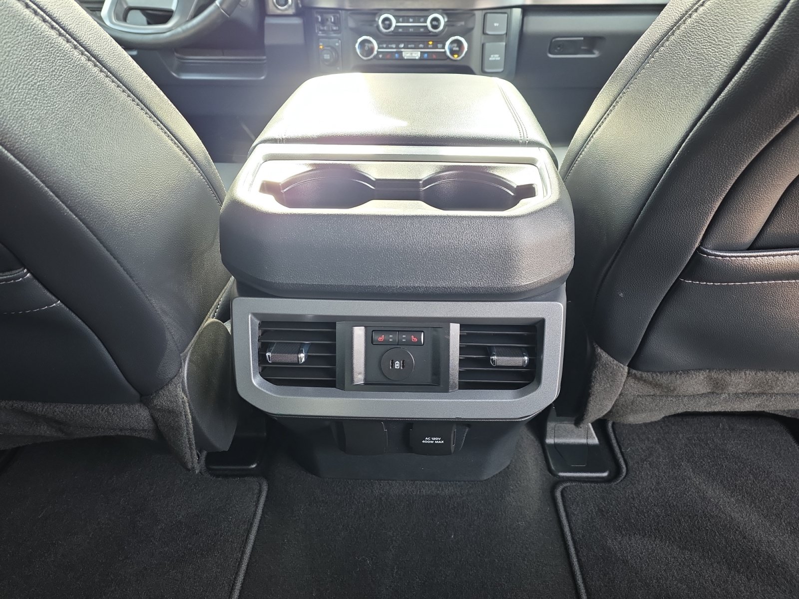 Certified 2024 Ford F450 Lariat w/ Lariat Ultimate Package AWD/4WD image 14