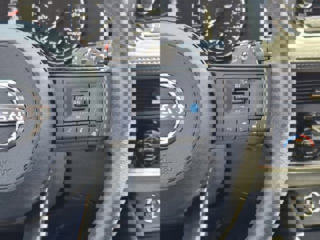 Used 2023 Nissan Rogue SV image 26