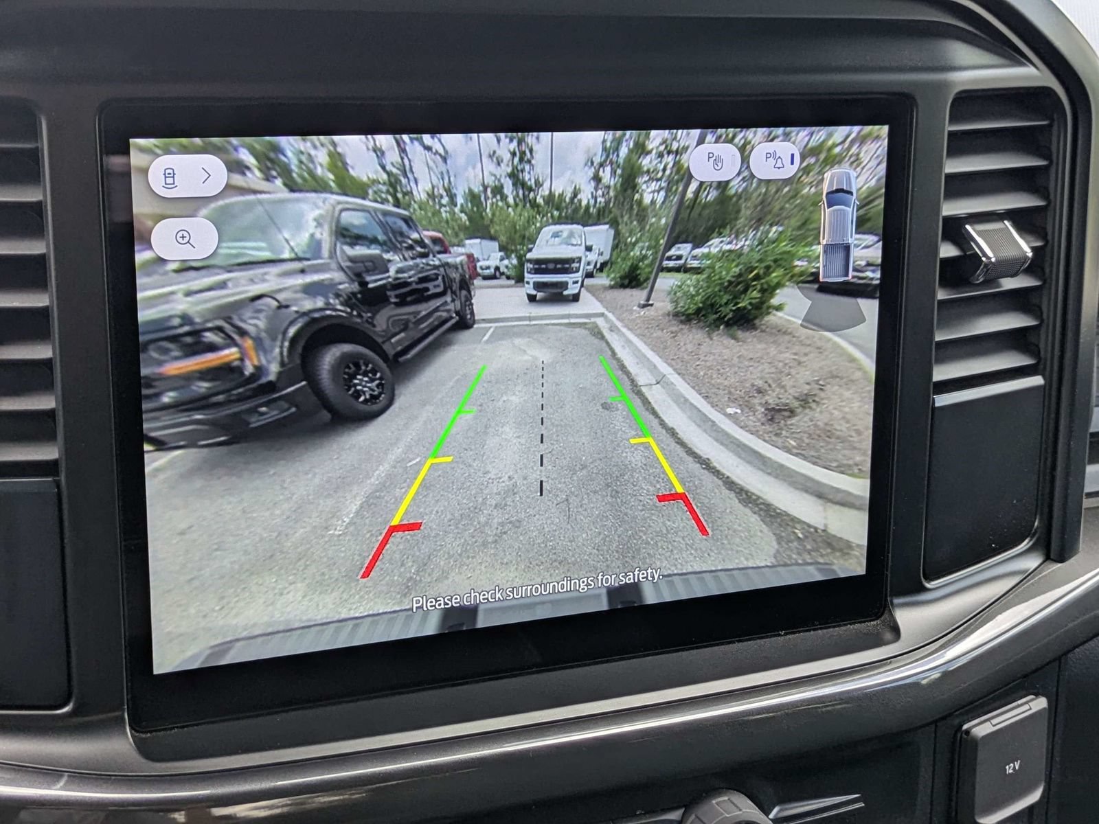 Certified 2025 Ford F150 STX w/ LOBO Package AWD/4WD image 12
