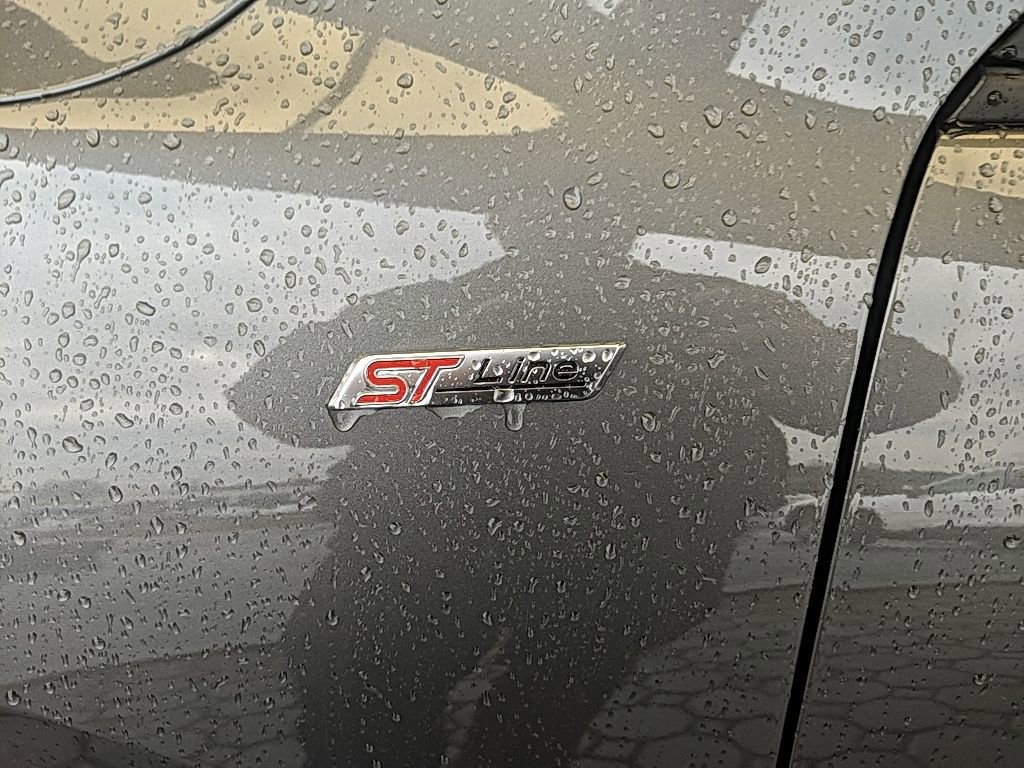 Certified 2024 Ford Escape ST-Line w/ Tech Pack #1 image 11