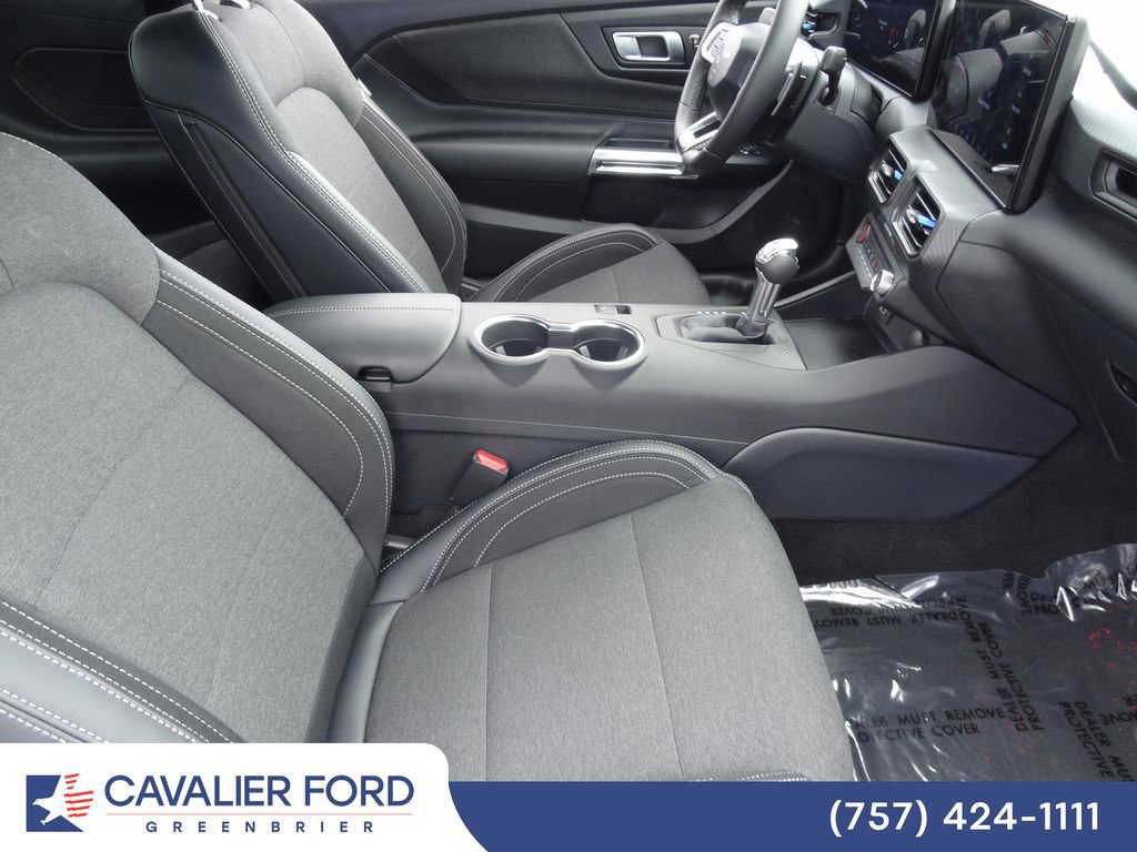 Certified 2025 Ford Mustang GT RWD image 9