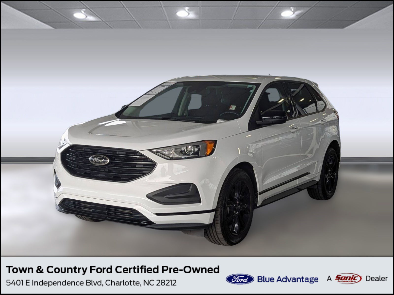 Certified 2022 Ford Edge SE w/ Black Appearance Package