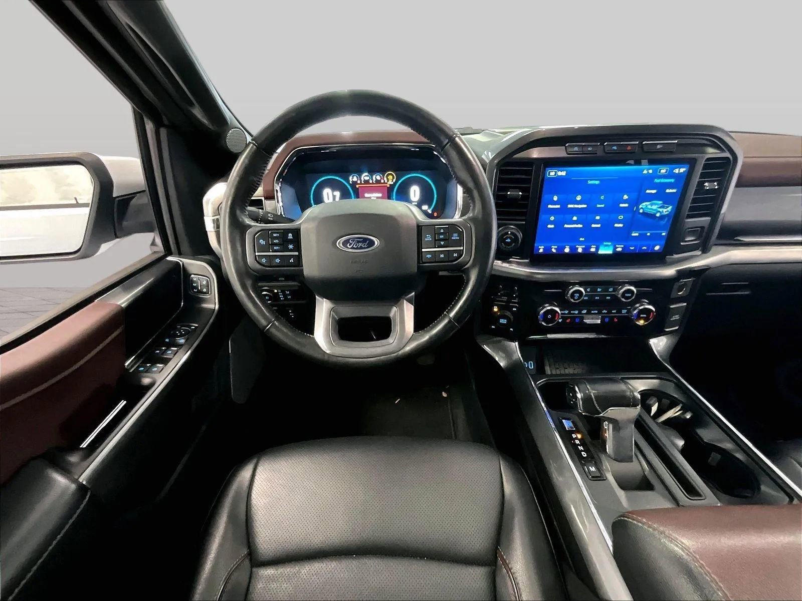 Certified 2023 Ford F150 Lariat w/ Equipment Group 502A High image 5