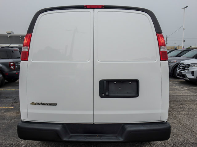 Used 2024 Chevrolet Express 2500 Extended w/ Driver Convenience Package RWD image 6