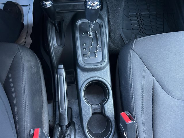 Used 2018 Jeep Wrangler Sport image 25