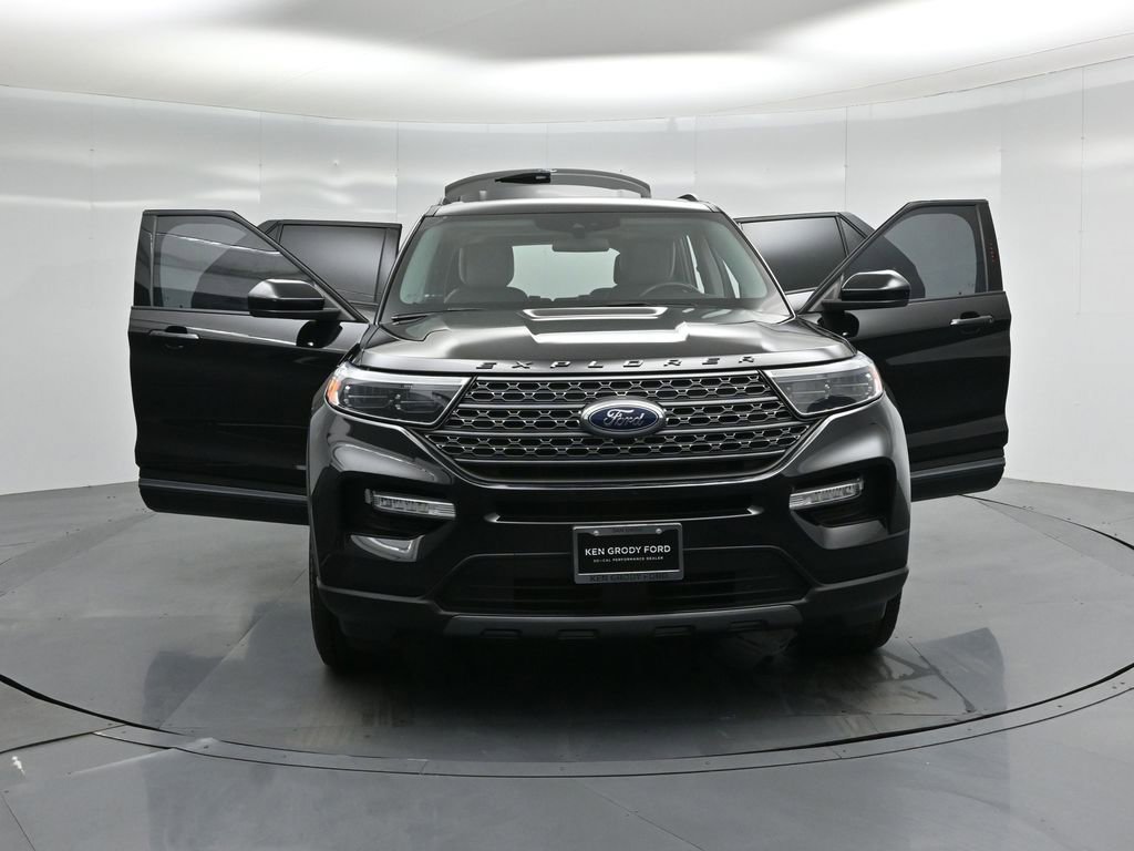 Certified 2023 Ford Explorer XLT w/ Equipment Group 202A image 37