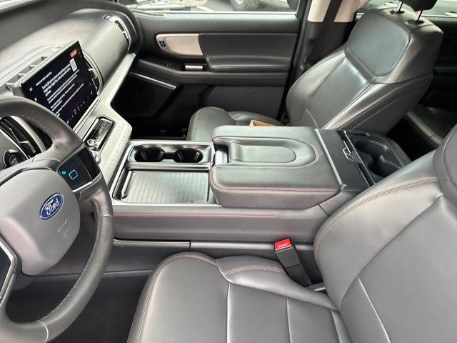 Certified 2025 Ford Expedition Active AWD/4WD image 65