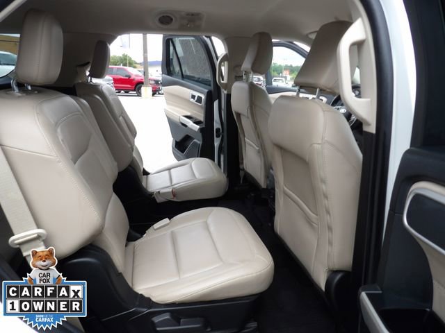 Certified 2022 Ford Explorer XLT w/ Equipment Group 202A RWD image 34