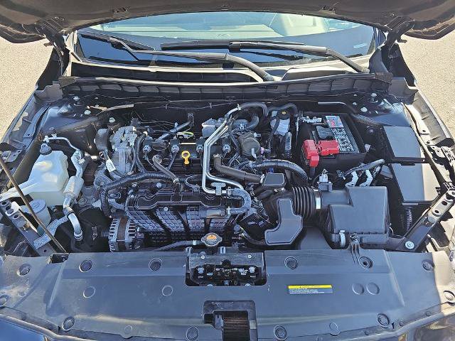 Used 2024 Nissan Altima 2.5 SV FWD image 28