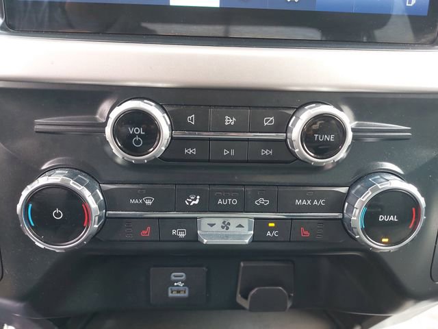 Certified 2022 Ford F150 XLT w/ Equipment Group 302A High image 25