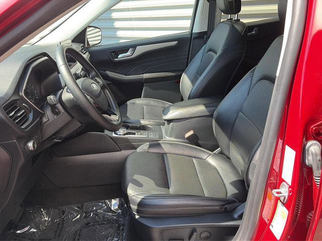 Certified 2021 Ford Escape SEL image 28