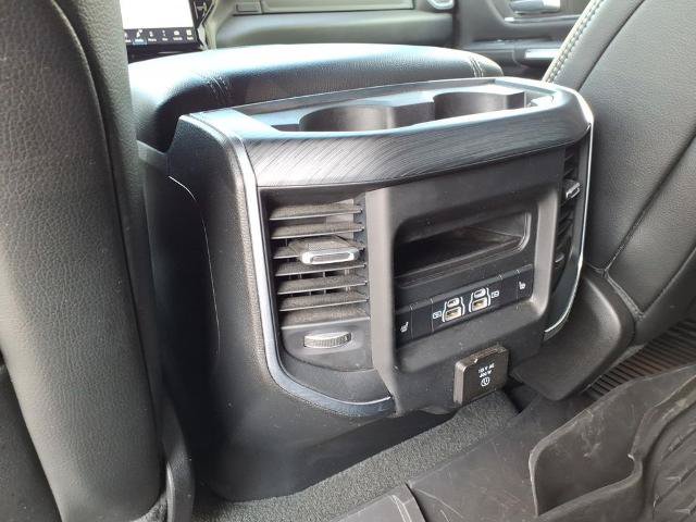Used 2024 RAM 1500 Laramie AWD/4WD image 12