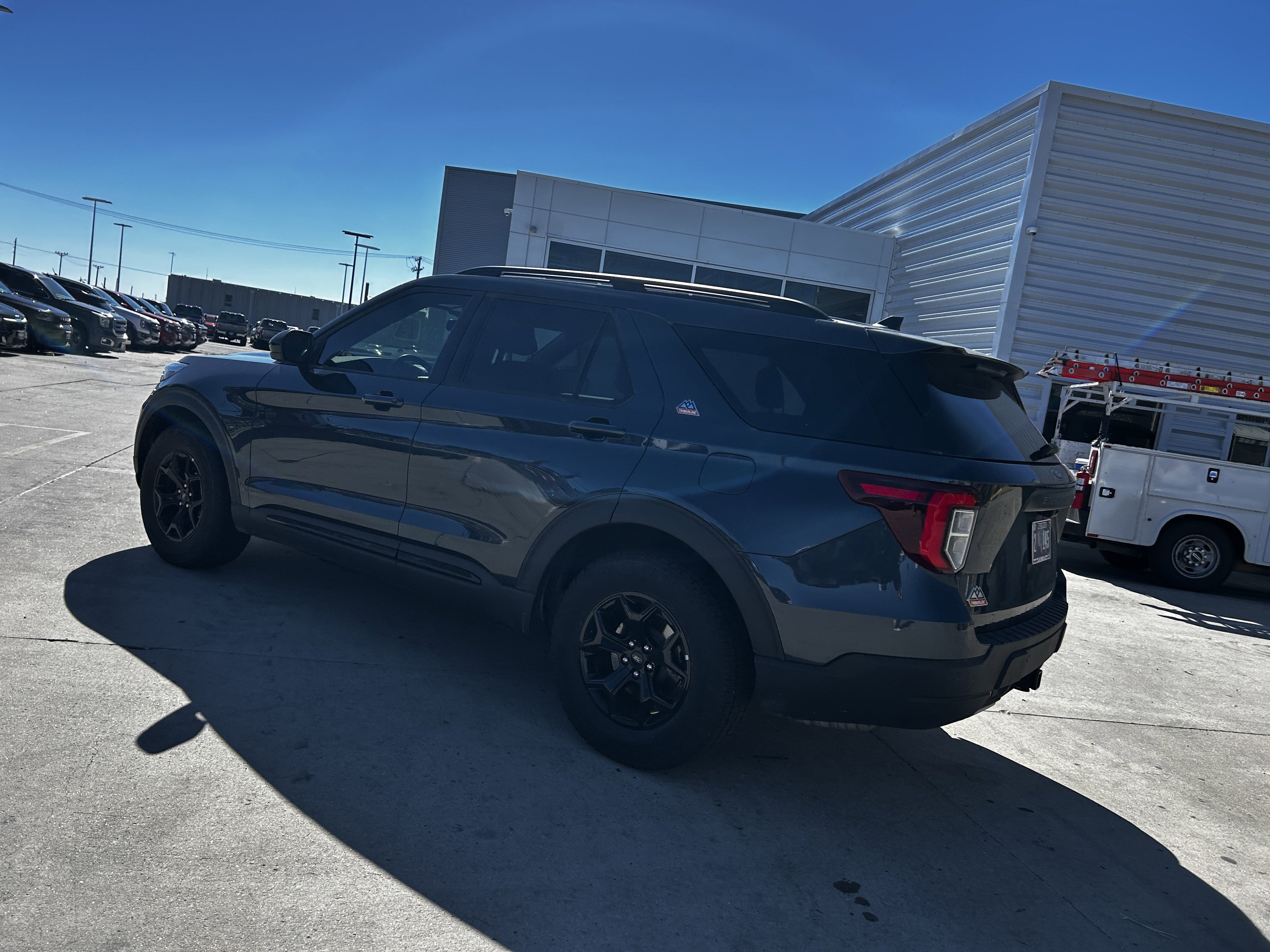 Certified 2023 Ford Explorer Timberline w/ Timberline Technology Package AWD/4WD image 4