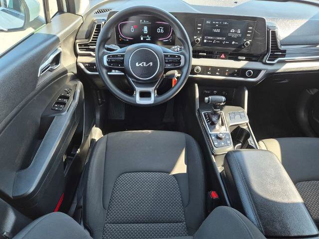 Used 2023 Kia Sportage LX image 12