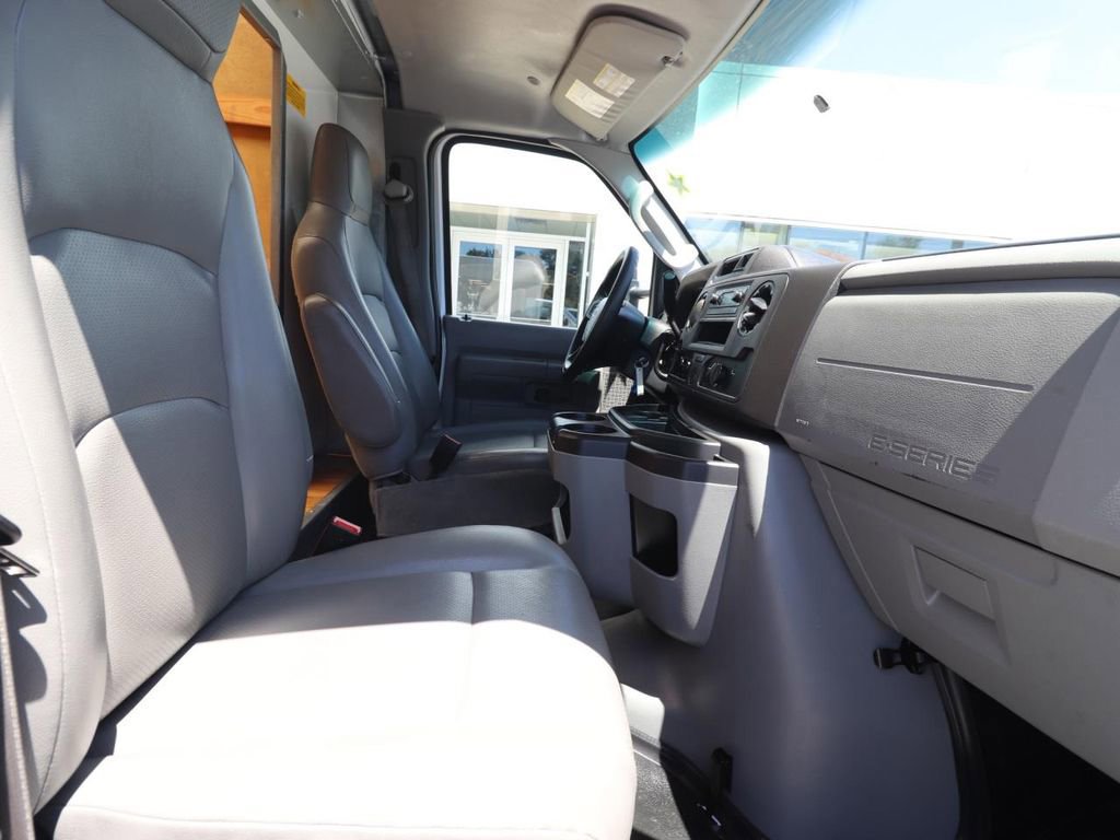 Certified 2024 Ford E-350 and Econoline 350 Super Duty w/ Power Windows & Locks Group RWD image 10