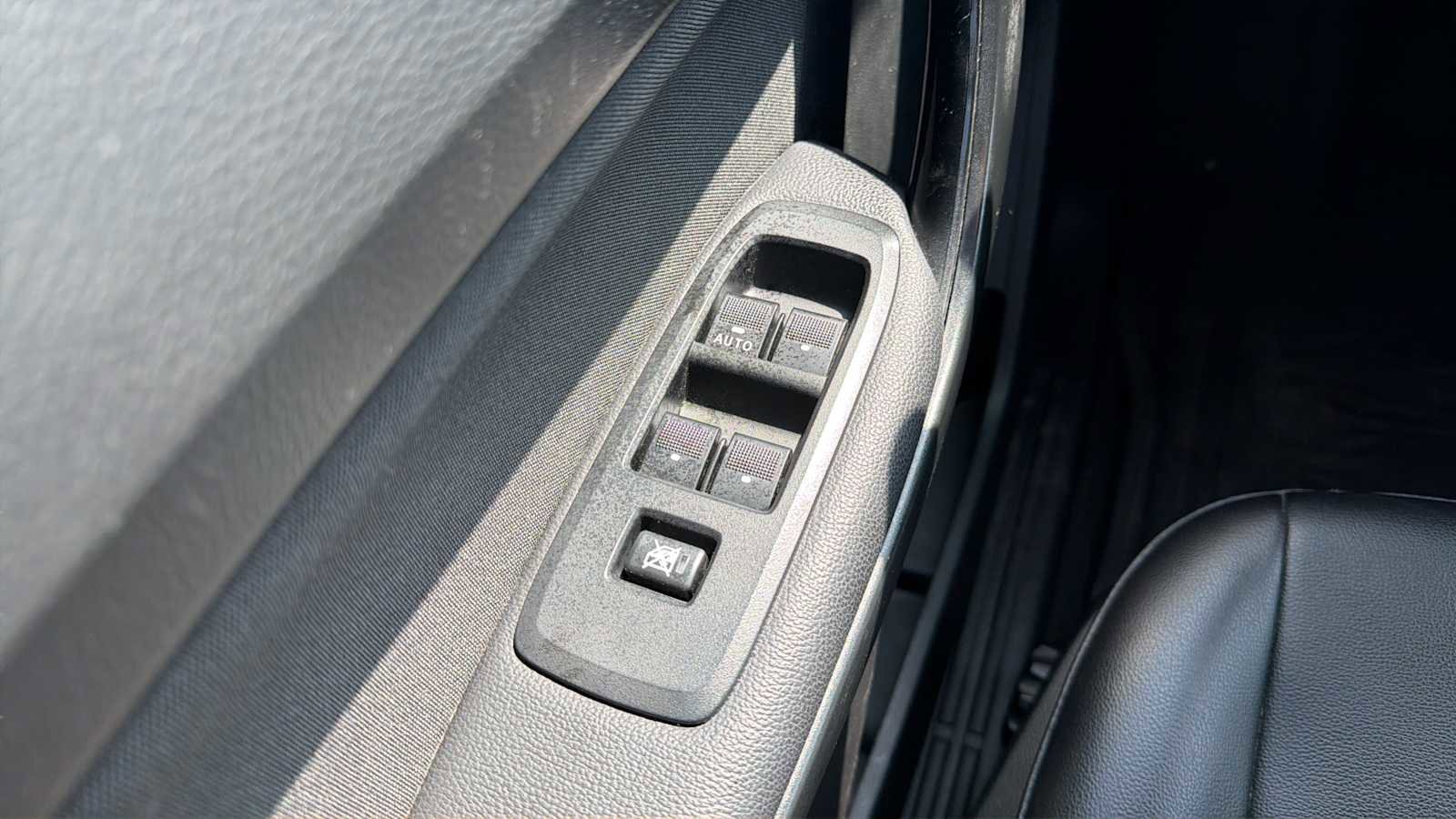 Certified 2022 Ford Ranger XLT w/ Tremor Off-Road Package image 11