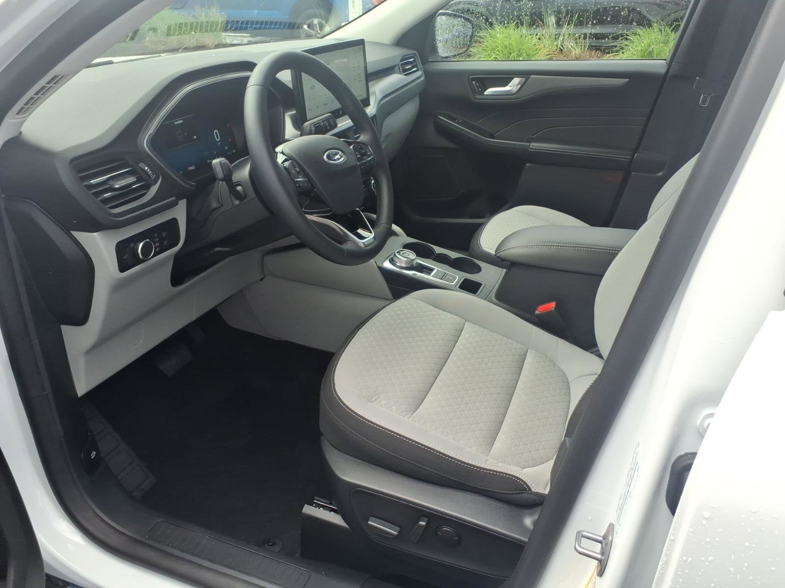 Certified 2024 Ford Escape Active w/ Tech Pack #2 AWD/4WD image 12