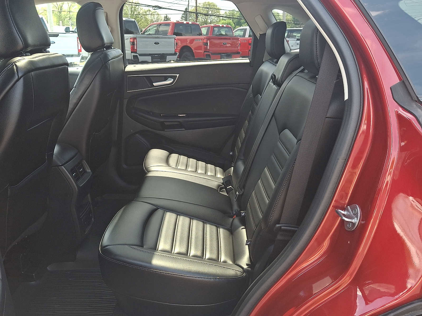 Certified 2020 Ford Edge SEL w/ Convenience Package AWD/4WD image 10