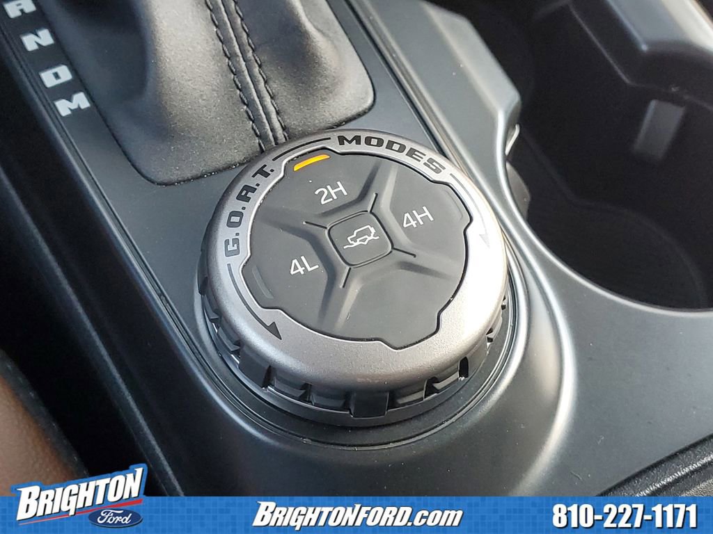Certified 2024 Ford Bronco Outer Banks AWD/4WD image 27