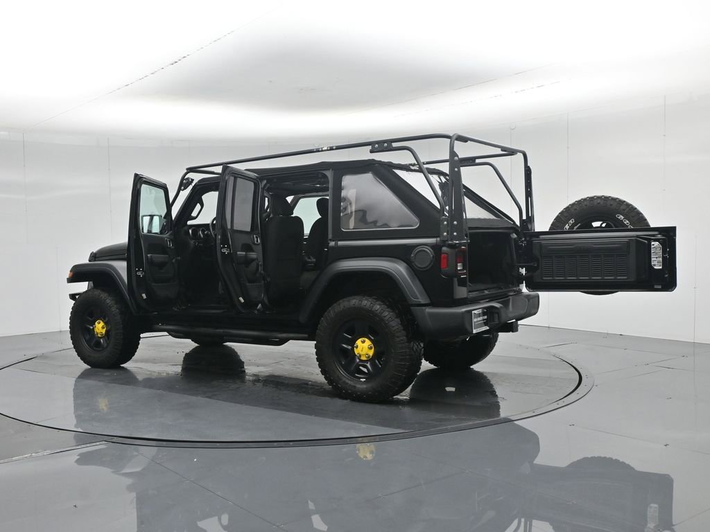 Used 2018 Jeep Wrangler Unlimited Sport image 41