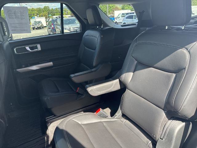 Certified 2022 Ford Explorer XLT w/ Equipment Group 202A image 21