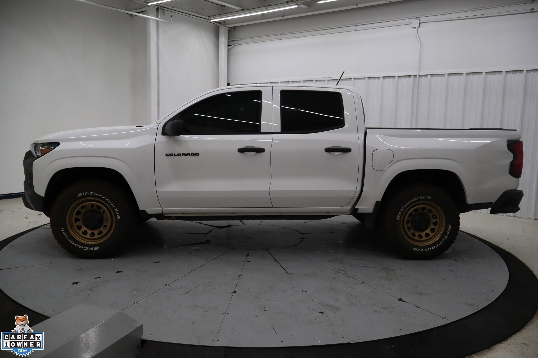 Used 2026 Chevrolet Colorado W/T w/ WT Convenience Package II RWD image 9