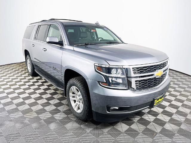 Used 2018 Chevrolet Suburban LT w/ Luxury Package AWD/4WD image 1