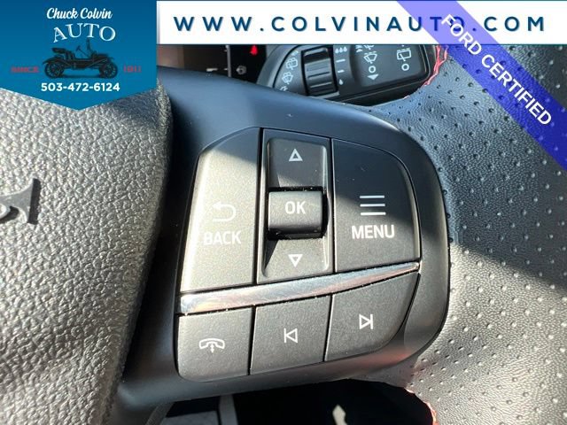 Certified 2025 Ford Escape ST-Line Select AWD/4WD image 21