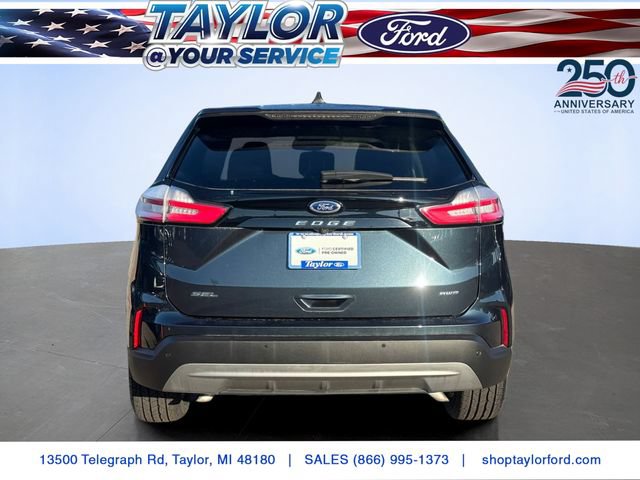 Certified 2024 Ford Edge SEL w/ Convenience Package AWD/4WD image 4