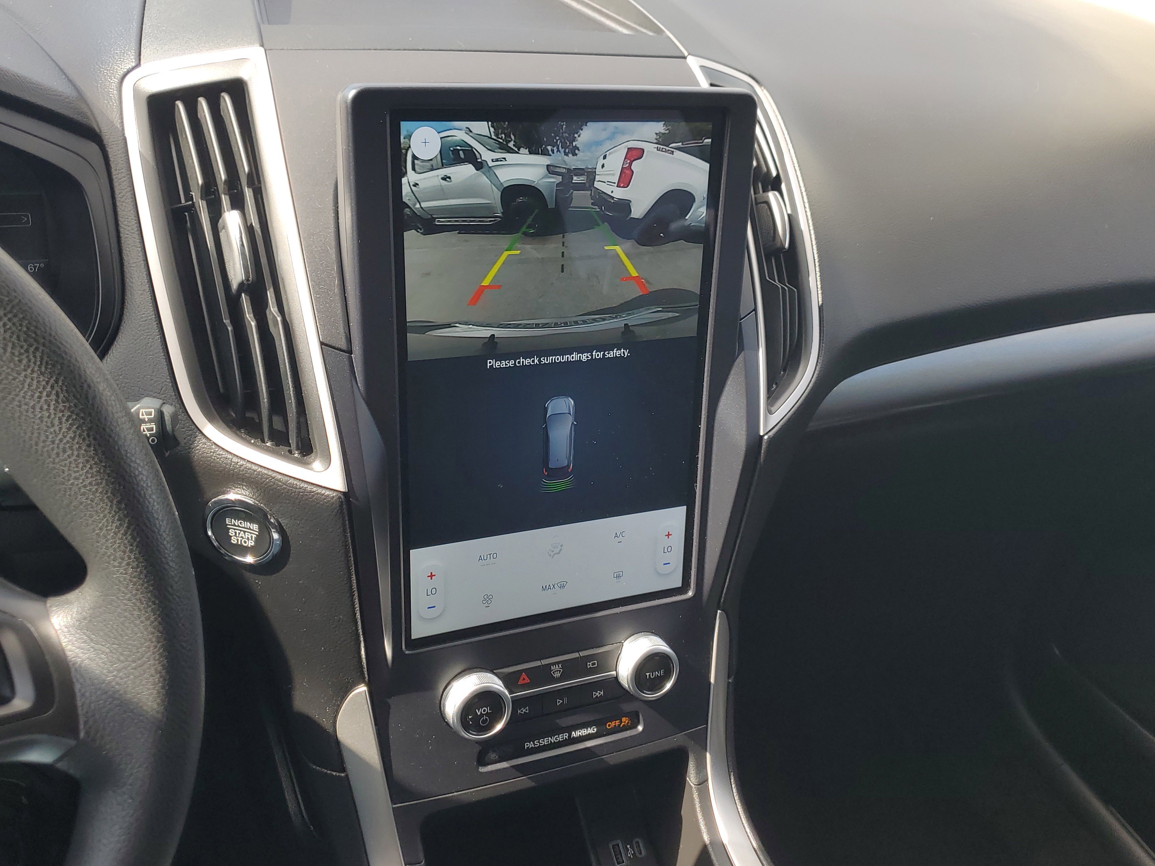 Certified 2023 Ford Edge SE w/ Black Appearance Package image 26