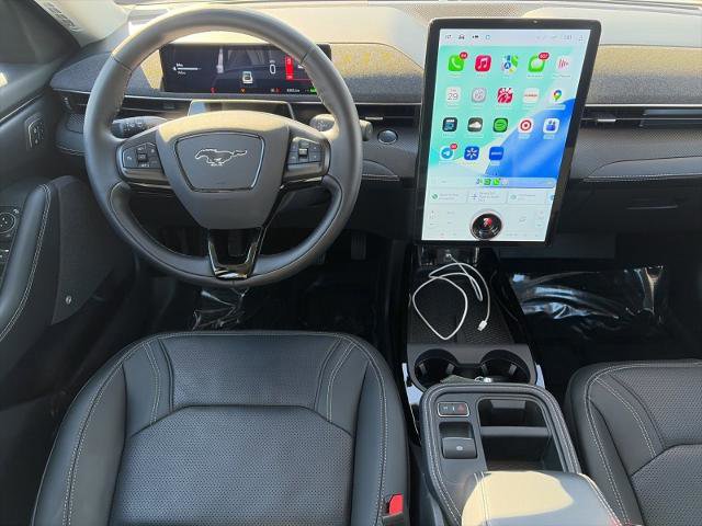 Certified 2025 Ford Mustang Mach-E Premium image 10