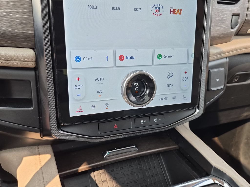Certified 2022 Ford Expedition Max Limited AWD/4WD image 24