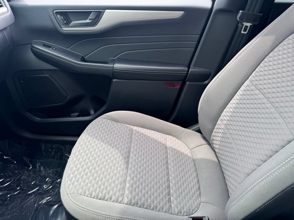 Certified 2022 Ford Escape SE AWD/4WD image 25