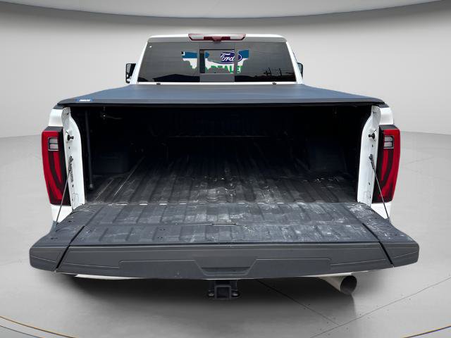 Used 2025 GMC Sierra 3500 Denali Ultimate w/ Snow Plow Prep/Camper Package AWD/4WD image 17