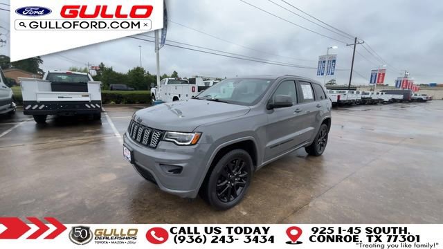 Used 2022 Jeep Grand Cherokee Laredo X AWD/4WD image 4