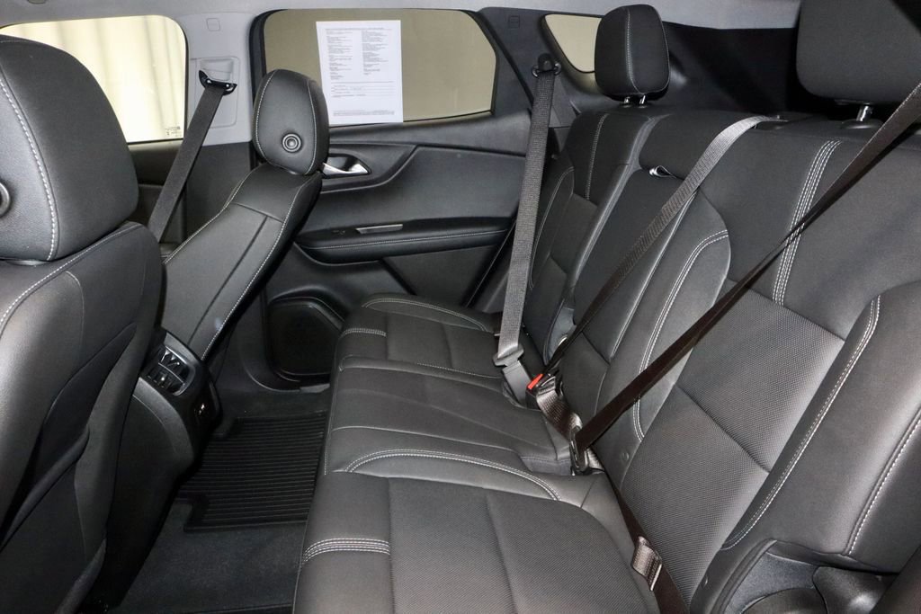 Used 2024 Chevrolet Blazer LT w/ Midnight/Sport Edition image 23
