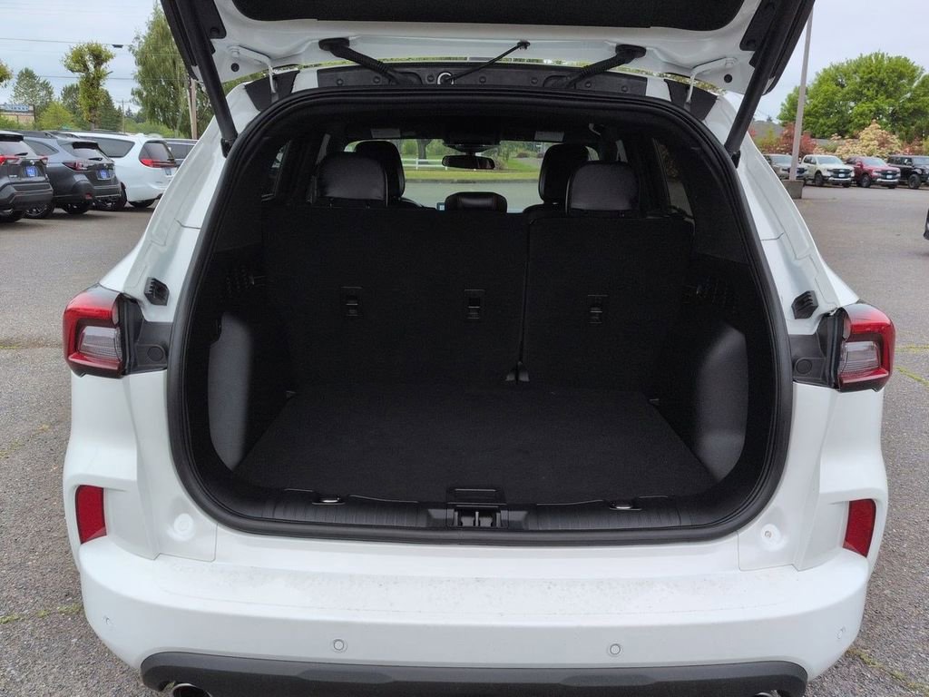 Certified 2023 Ford Escape ST-Line Select w/ Tech Pack #2 AWD/4WD image 25